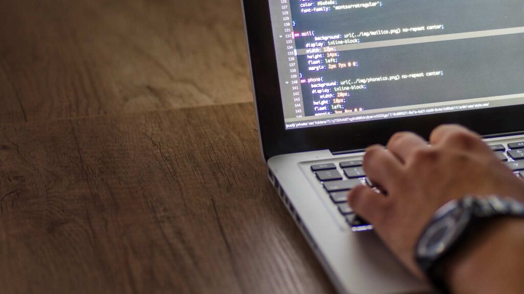 Criptografia quântica urbana garante proteção avançada contra hackers (Crédito: Pexels/ Canva Pro)