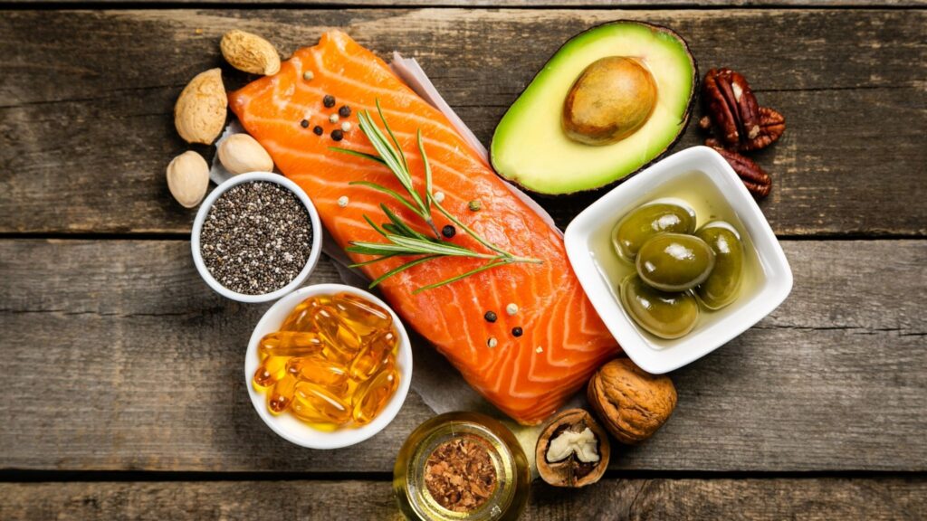 Reduz inflamações e dores nas articulações. (Foto: Oleksandra Naumenko via Canva)