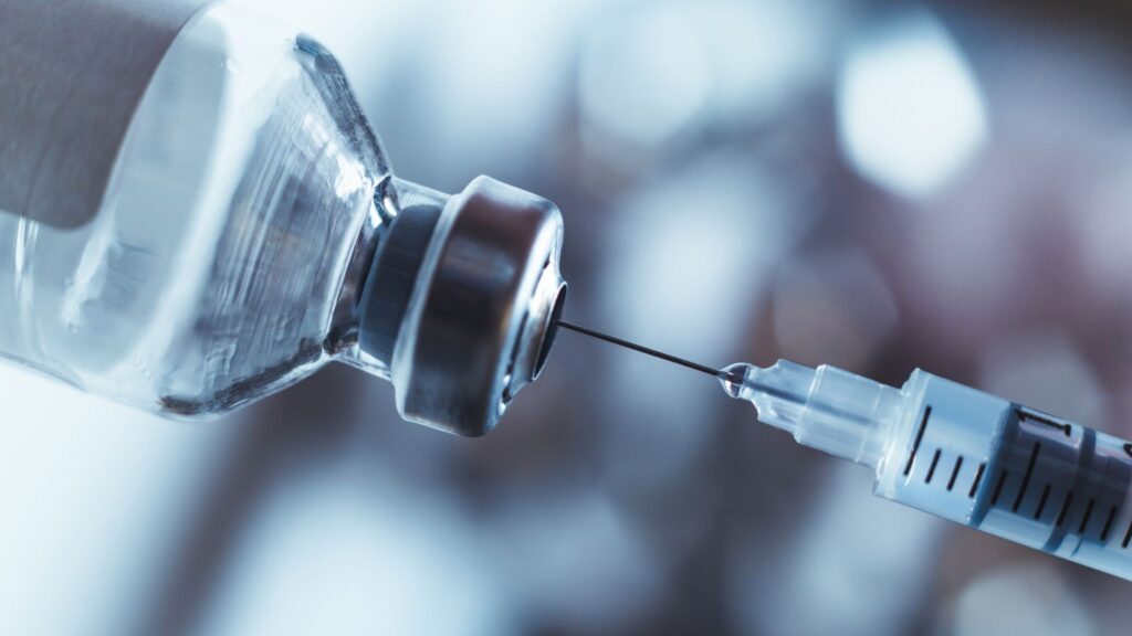 Vacinas de mRNA mais seguras e eficazes com EB-LNP. (Foto: Vladeep via Canva)