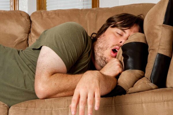 Cochilos curtos reforçam memória e foco do cérebro (Crédito da imagem: Getty Images/ Canva Pro)