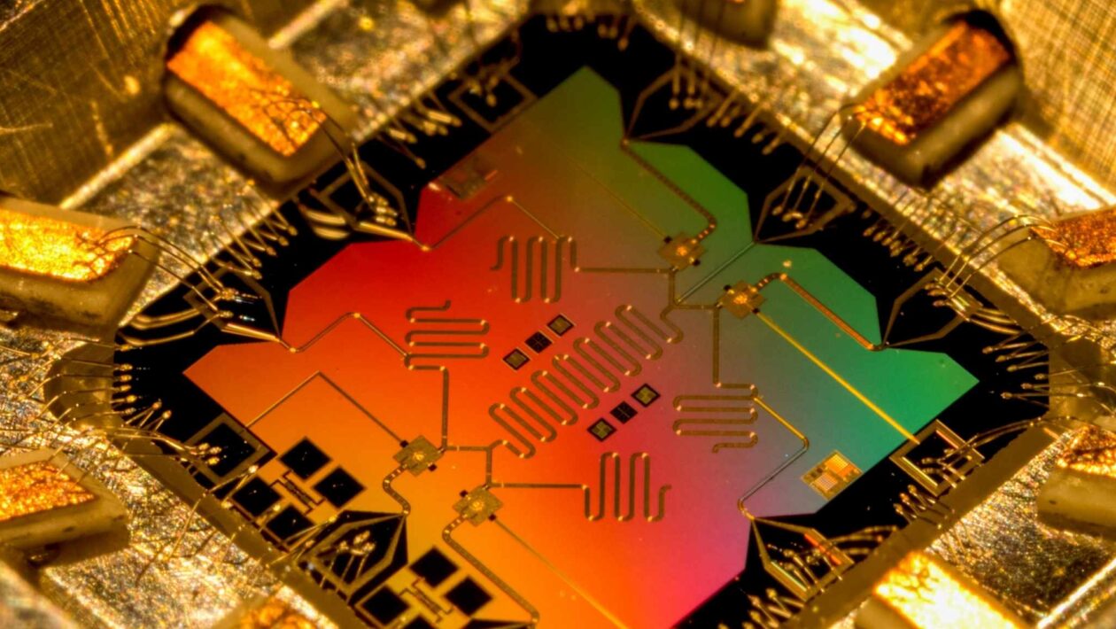Ilustração de um computador quântico com um processador quântico em destaque. (Crédito da imagem: Getty Images/ Canva Pro)