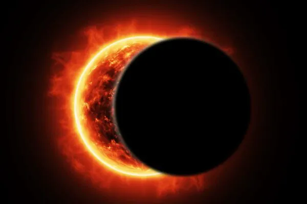 Seis minutos sem Sol em 2027 será um marco na astronomia (Crédito: Getty Images/ Canva Pro)