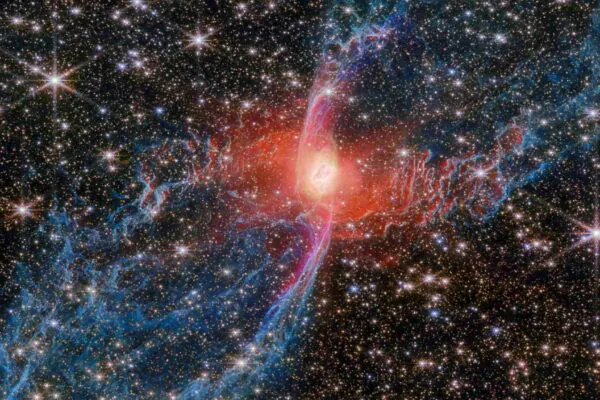 Webb revela detalhes inéditos da misteriosa Nebulosa da Aranha Vermelha (Imagem: ESA)