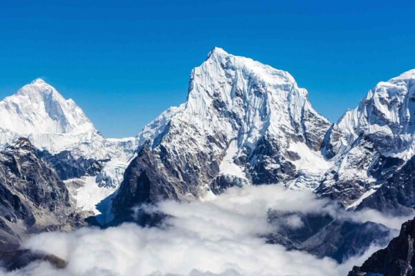 Estrutura oculta sob o Himalaia redefine a geologia continental (Crédito: Getty Images/ Canva Pro)