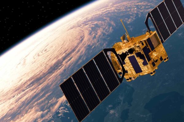 Satélites detectam anomalia gravitacional inédita no Atlântico (Crédito: Getty Images/ Canva Pro)