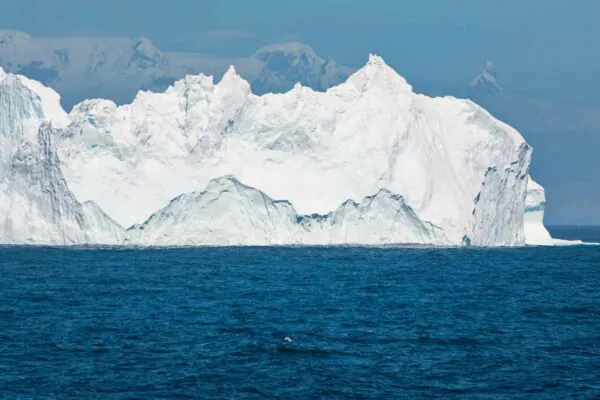 Vazamentos de metano na Antártida podem acelerar aquecimento global (Crédito: Getty Images/ Canva Pro)