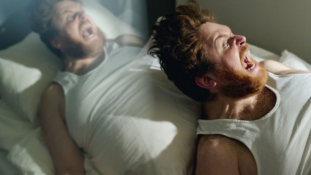 CD e EC alterados geram vozes em esquizofrenia. (Foto: Pressmaster via Canva)