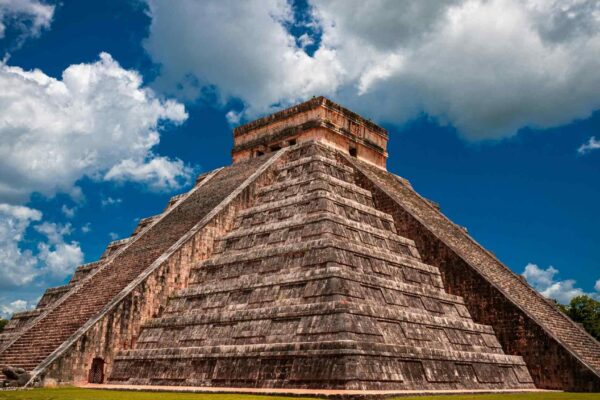 Estudo revela precisão surpreendente do calendário astronômico maia (Imagem: Pexels/ Canva Pro)