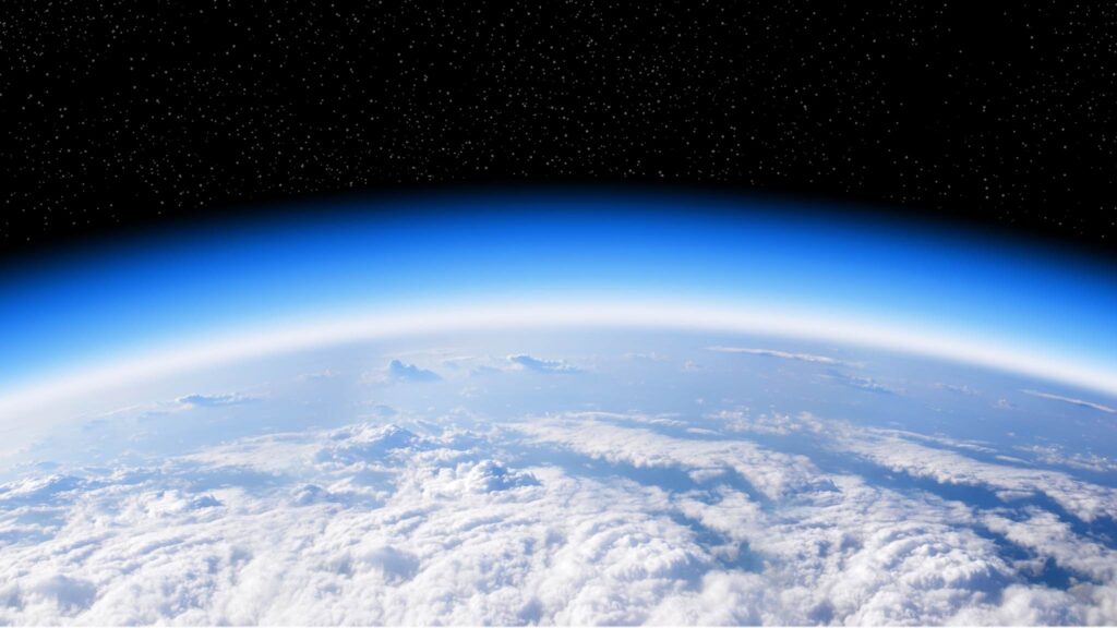 Escudos espaciais protegem satélites, mas desafios crescem rápido (Imagem: Getty Images/ Gemini)