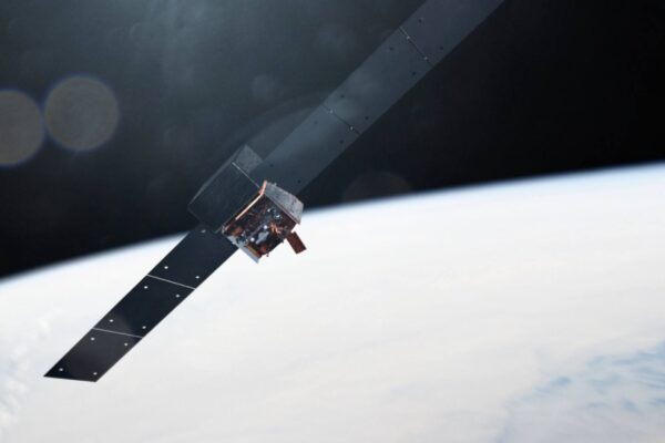 Telescópio Fermi detecta raios gama que podem revelar matéria escura. (Crédito: NASA's Goddard Space Flight Center/Chris Smith (USRA/GESTAR))