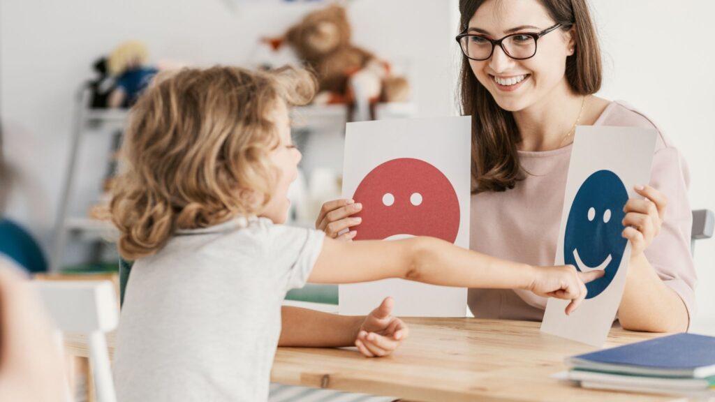 Estudo mostra elo entre inteligência e transtornos mentais. (Foto: Getty Images via Canva)