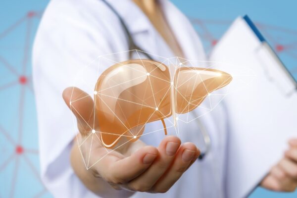 Nanopartículas reduzem gordura no fígado. (Foto: Getty Images / Canva Pro)
