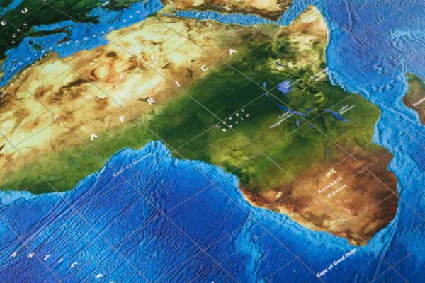 Pulsos de magma indicam futuro oceano no leste africano (Imagem: Getty Images/ Canva Pro)