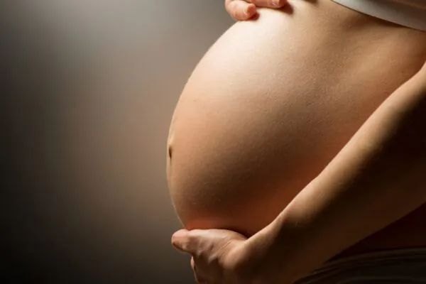 Avanço pode proteger gestantes da toxoplasmose. (Foto: Anna Subbotina via Canva)