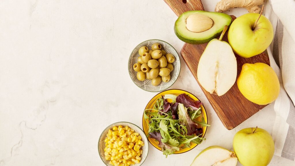 Dieta baixa em FODMAPs alivia gases e inchaço abdominal. (Foto: Getty Images via Canva)