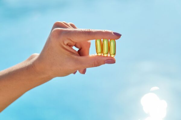 Deficiência de vitamina D afeta corpo e imunidade. (Foto: Getty Images via Canva)