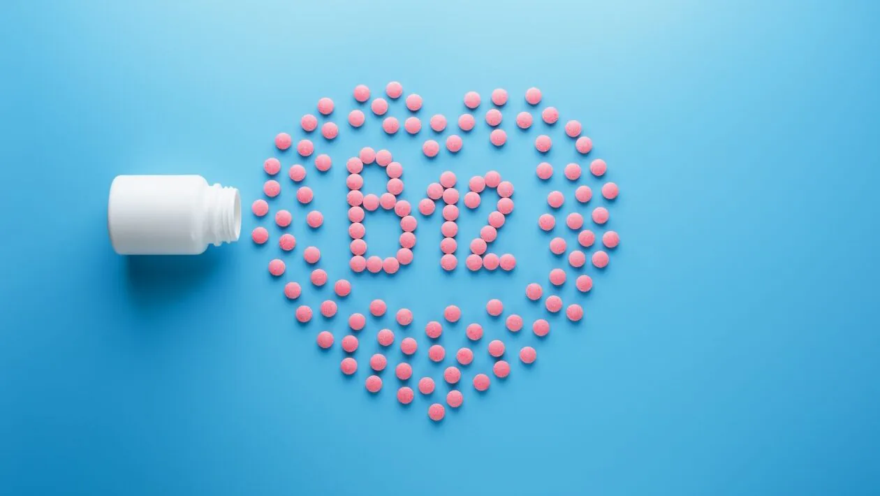 Absorção de B12 é mais eficiente com alimentos certos. (Foto: Getty Images via Canva)