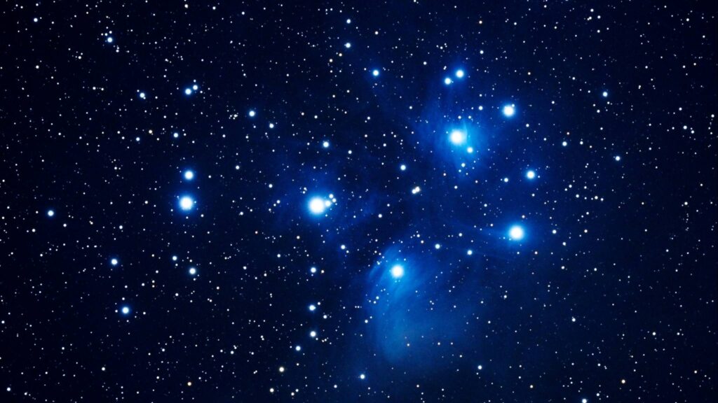 Descubra o complexo estelar oculto por trás das Plêiades (Imagem: Getty Images/ Canva Pro)
