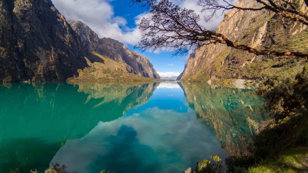 Lago Junín enfrenta contaminação crítica por metais pesados perigosos (Imagem: Getty Images/ Canva Pro)