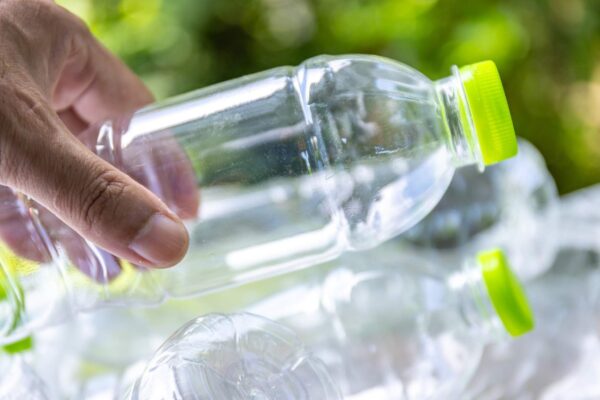 Metiltioalcano redutase cria hidrocarbonetos sem emitir CO₂ (Imagem: cgdeaw's Images/ Canva Pro)