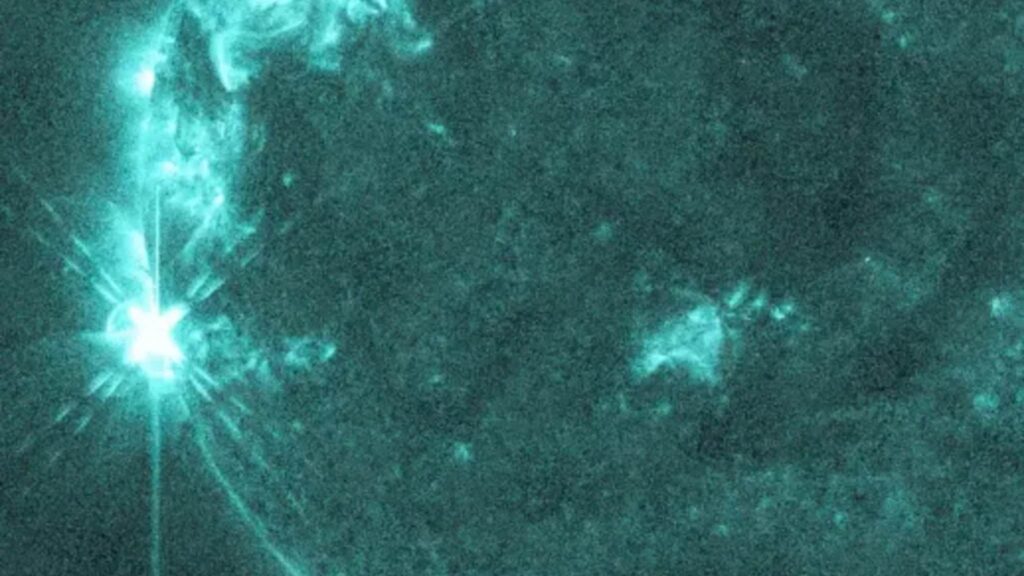 Auroras mais intensas devem surgir após explosões solares recentes (Imagem: NASA/SDO)