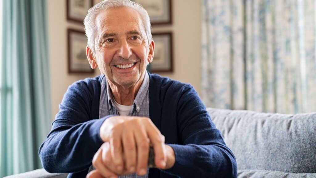 Estilo de vida ativo fortalece a mente dos SuperAgers. (Foto: Rido via Canva)