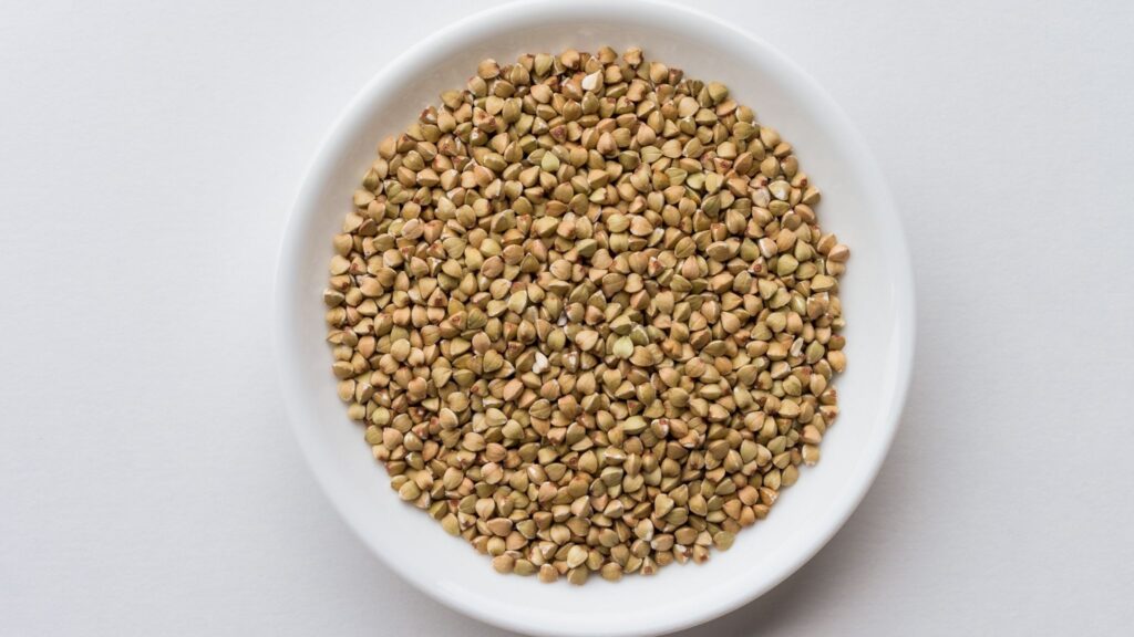 Polifenóis da semente reduzem inflamação crônica no corpo. (Foto: Getty Images via Canva)