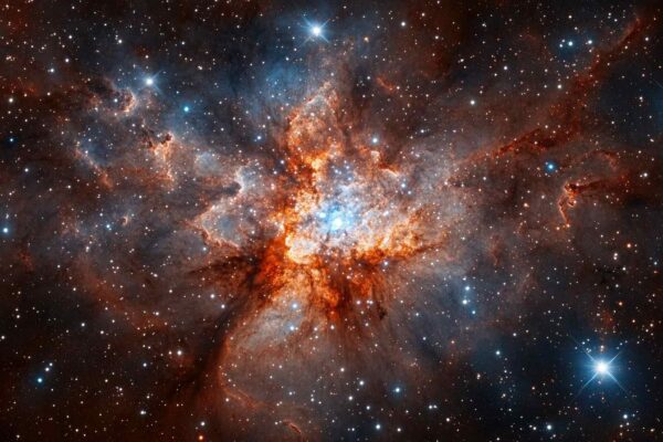 Estrelas colossais moldaram aglomerados antigos e a química do universo (Imagem: Holidays time/ Canva Pro)