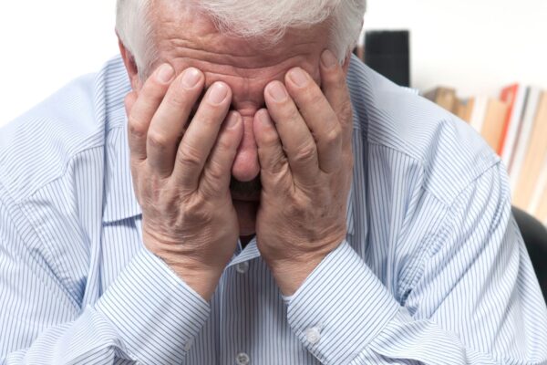 Queda hormonal pode afetar até 20% dos homens maduros (Foto: Getty Images via Canva)