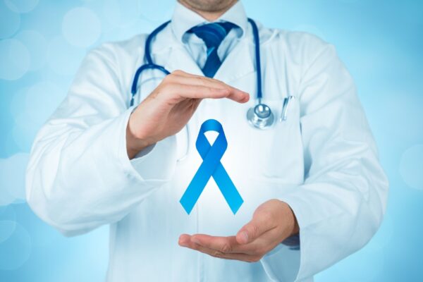 Exames periódicos ajudam na detecção precoce da doença. (Foto: Getty Images via Canva)