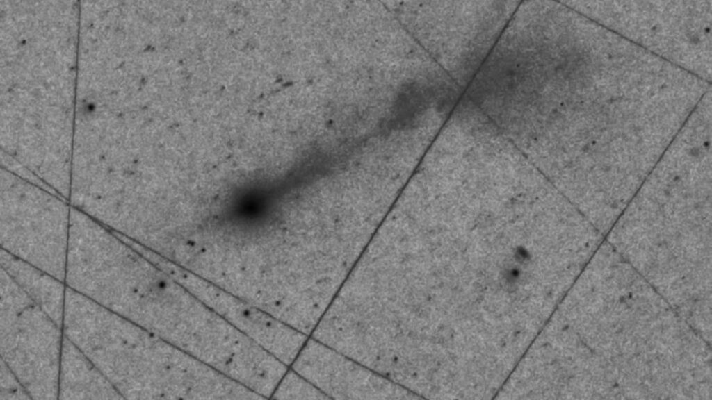 Visitante interestelar reaparece com visual misterioso no céu (Imagem: Frank Niebling via Spaceweather)