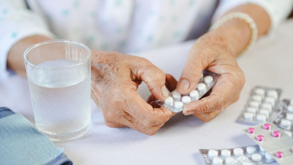 Fármaco de pressão arterial interrompe divisão de células tumorais. (Foto: Oporty via Canva)