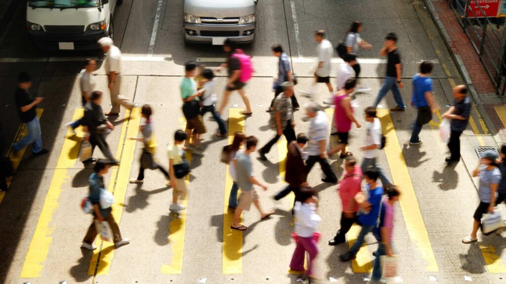 Ambientes industriais ativam estresse constante que nossa biologia não suporta (Imagem: Getty Images/ Canva Pro)
