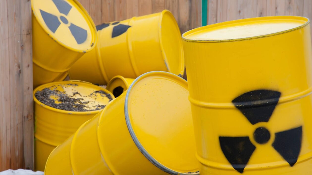 Finlândia transforma lixo nuclear em energia limpa e segura (Imagem: Getty Images/ Canva Pro)