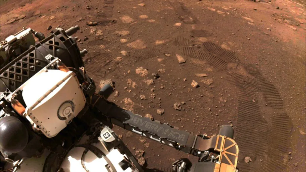 Imagem mostra primeira viagem do rover Perseverance em Marte, realizada em 4 de março de 2021. (Imagem: NASA/JPL-Caltech)