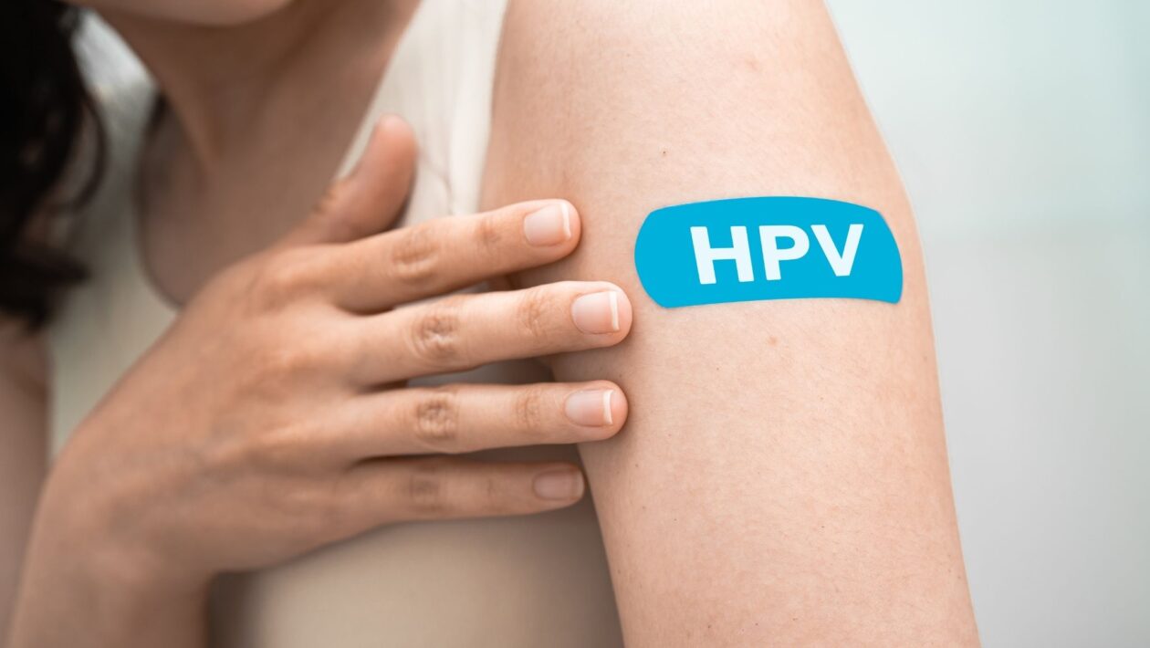 Estudo confirma alta eficácia da dose única da vacina do HPV. (Foto: Pamai's Images via Canva)