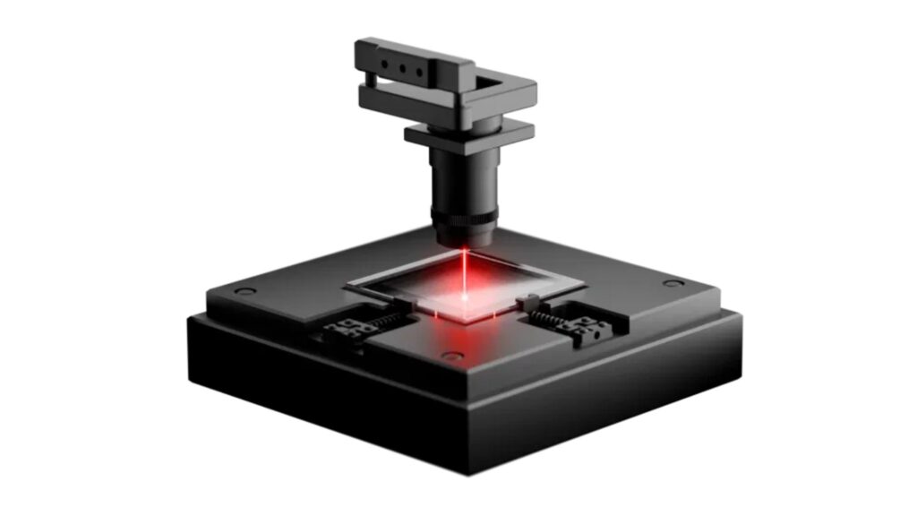 Nova memória em vidro promete revolucionar o arquivamento digital (Imagem: SPhotonix/Reprodução)
