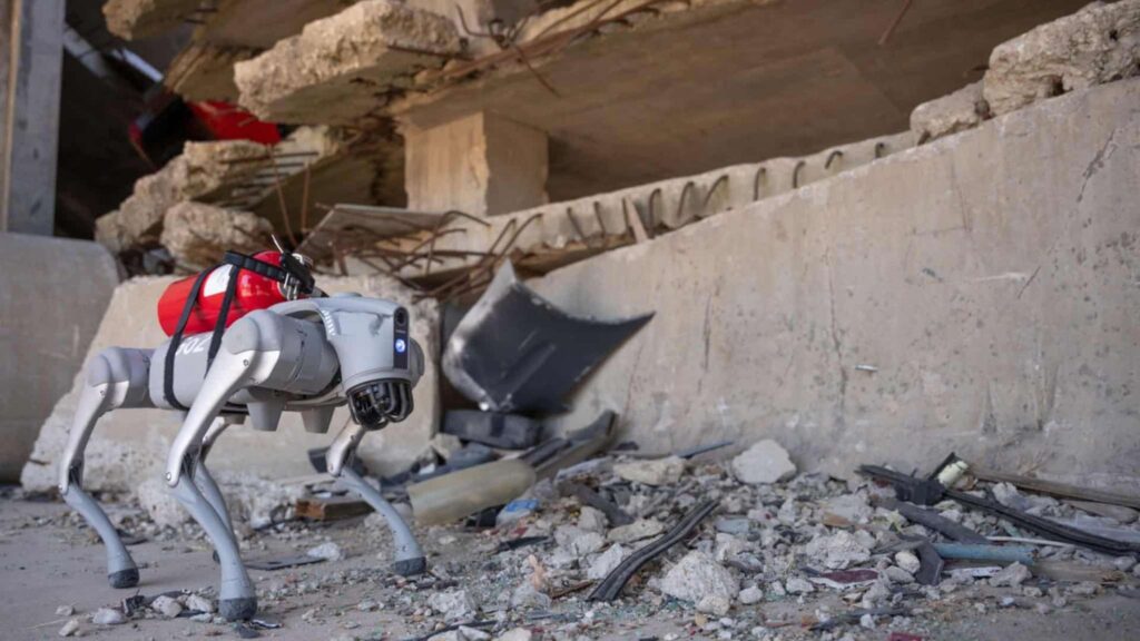 Tecnologia avançada permite robôs inteligentes salvarem vidas em emergências. (Imagem: Logan Jinks/Texas A&M Engineering)