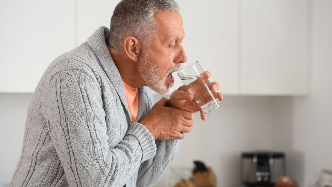 Avanço abre caminho para remédios neuroprotetores. (Foto: Pixelshot via Canva)