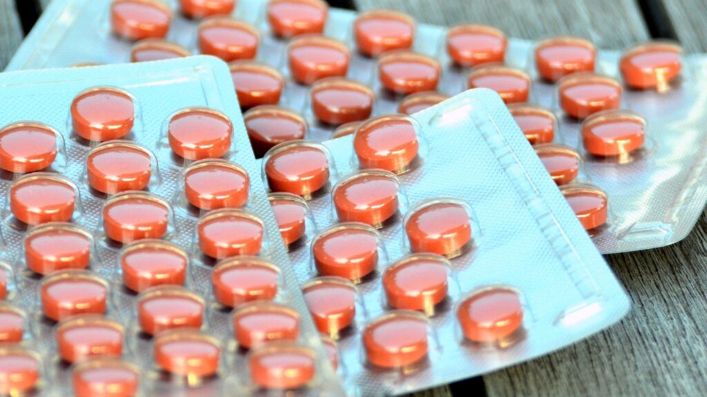 Vazamento de cálcio pode explicar dor muscular por estatinas. (Foto: Getty Images via Canva)