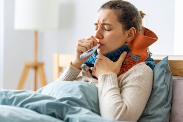 Casos de influenza H3N2 aumentam em seis cidades de SC. (Foto: Indah Lestari via Canva)