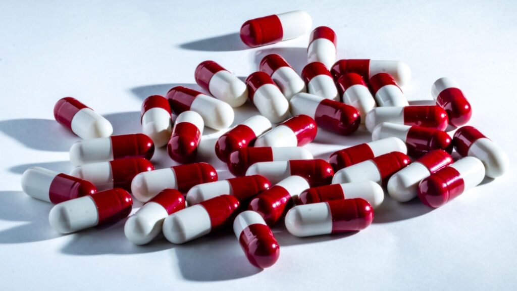 Medicamentos atacam causa genética da obstrução arterial. (Foto: Getty Images via Canva)