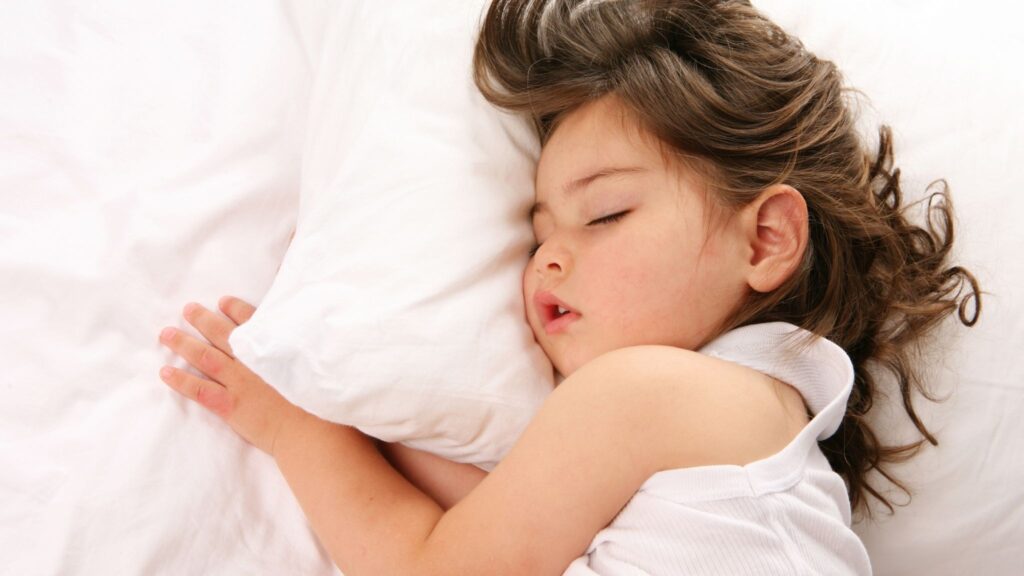 Especialistas alertam para uso prolongado de melatonina. (Foto: Getty Images via Canva)