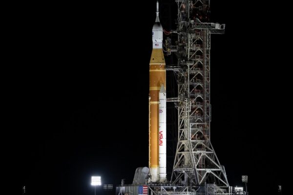 NASA antecipa teste que pode levar humanos de volta à Lua (Imagem: NASA/Joel Kowsky)