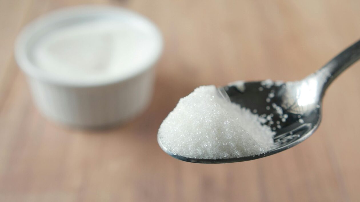 Bactérias produzem açúcar raro com eficiência recorde. (Foto: Pexels via Canva)