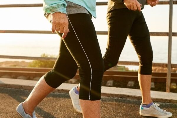 como caminhar após comer ajuda no metabolismo