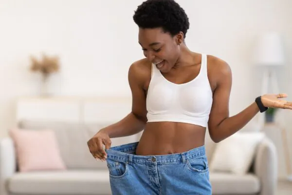 Estudo mostra que comer mais pode significar menos calorias. (Foto: Getty Images via Canva)