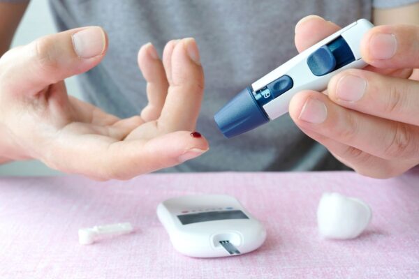 Baixo oxigênio altera metabolismo da glicose. (Foto: Getty Images via Canva)