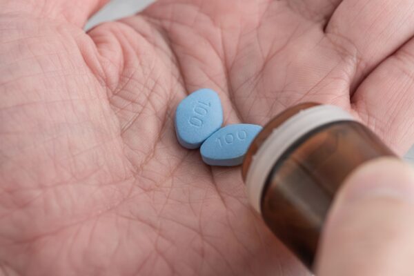 Pesquisa analisa alternativas ao Alzheimer. (Foto: Getty Images via Canva)