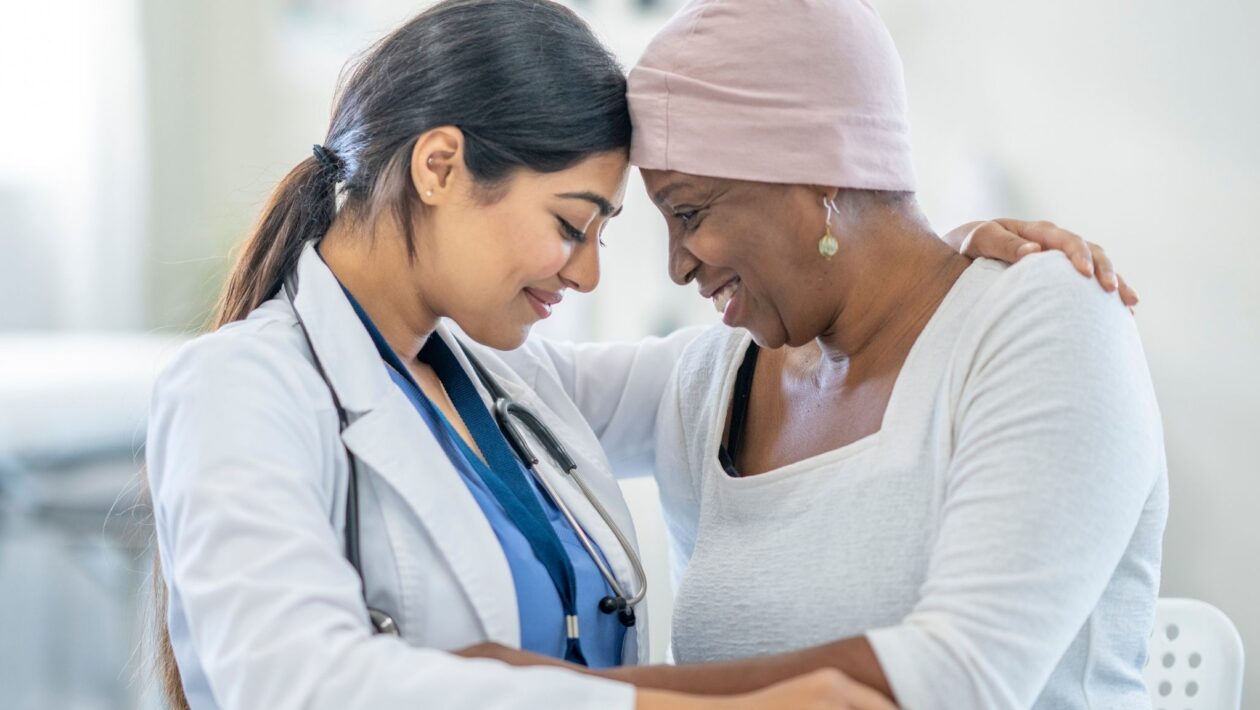 Mudanças de hábitos podem reduzir milhões de casos de câncer. (Foto: Getty Images via Canva)